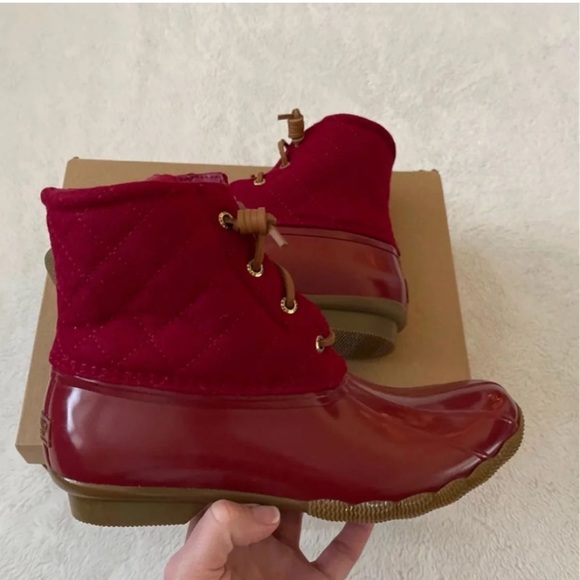 Sperry Saltwater Quilted Waterproof Boot - Picture 7 of 9